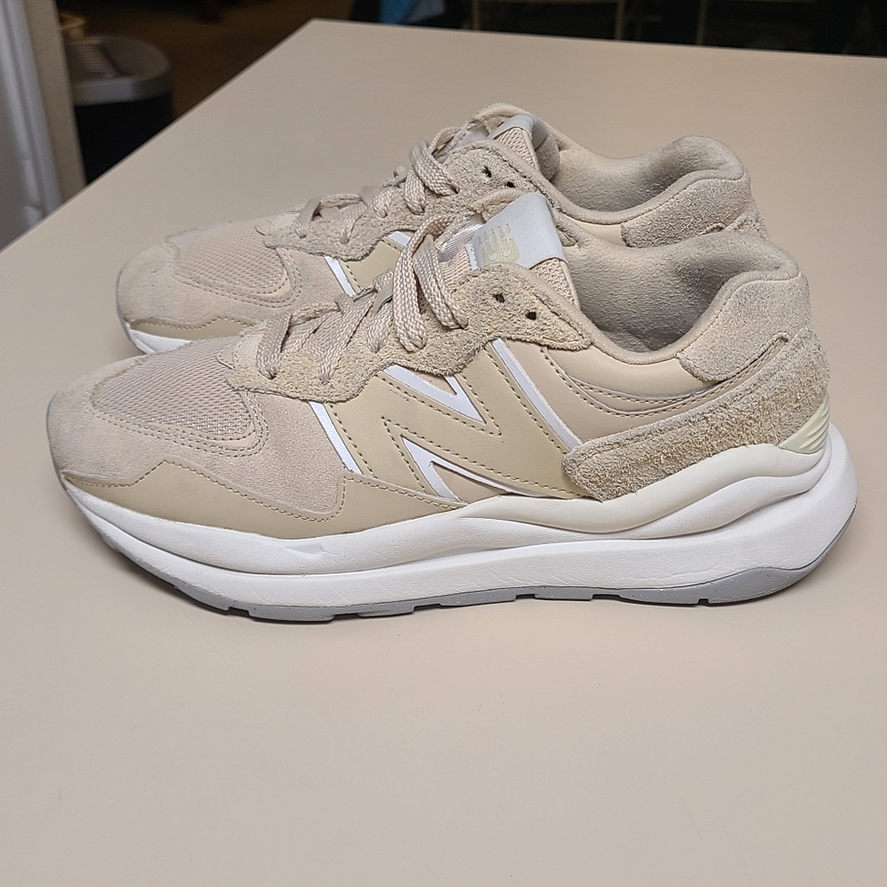 New Balance Women's Sneakers in Cream and White